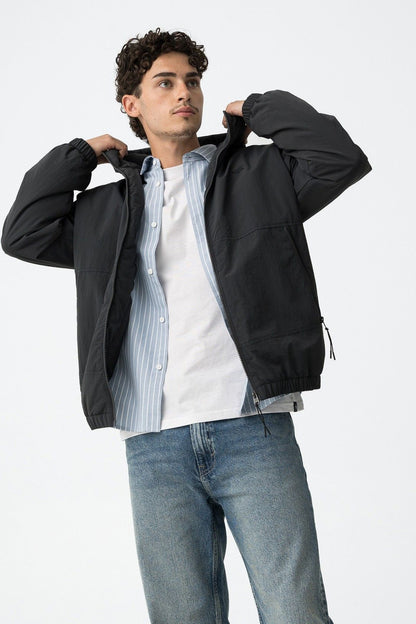 BOMBER CON CAPPUCCIO