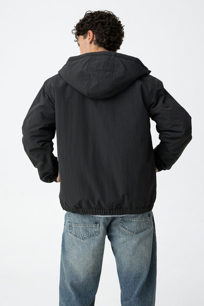 BOMBER CON CAPPUCCIO