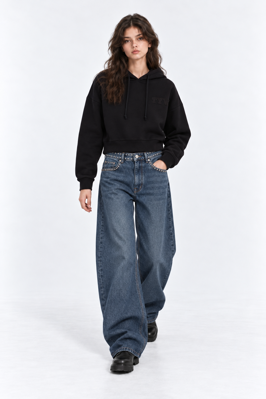 JEANS CON BORCHIE
