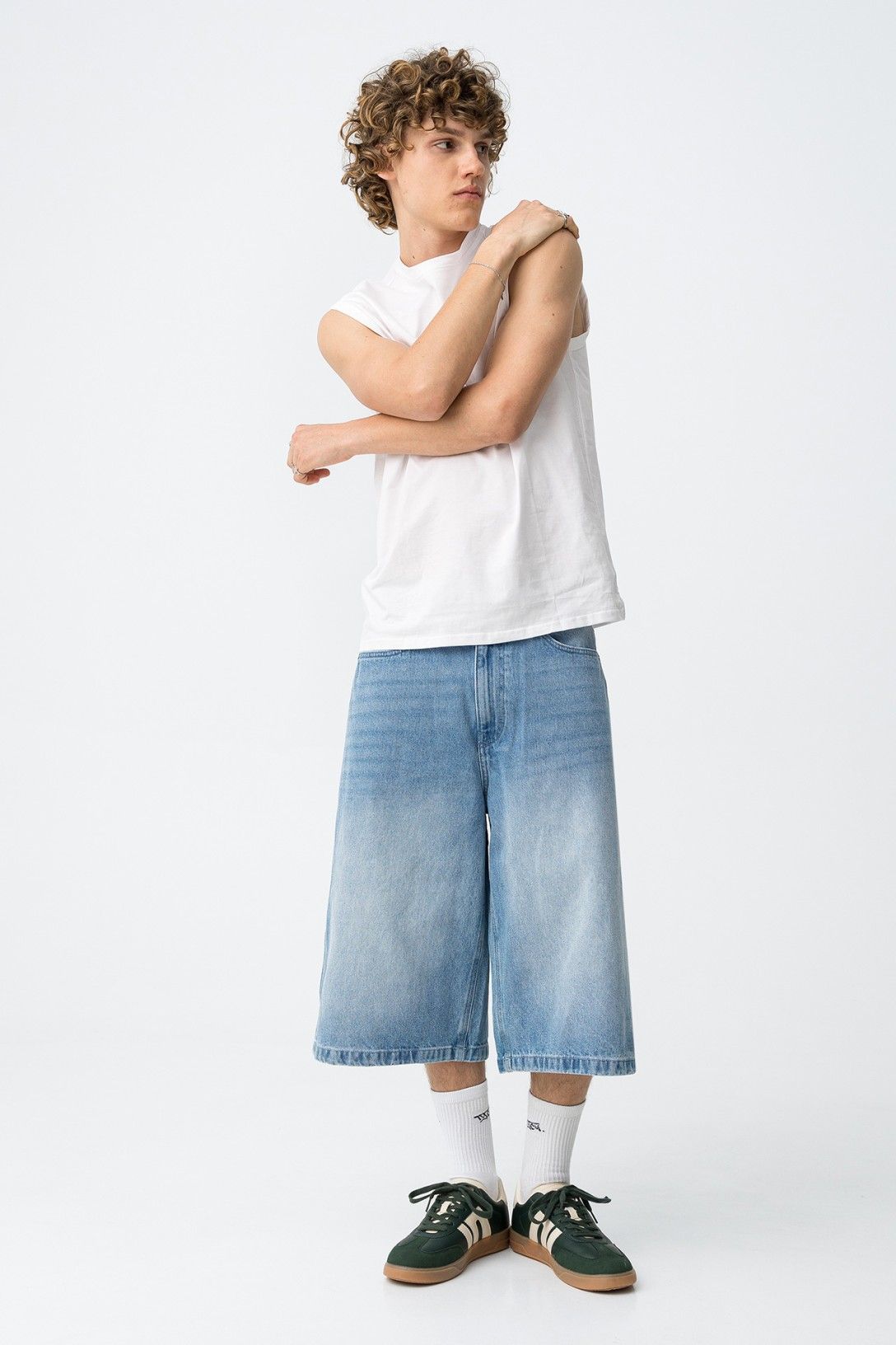 JORTS SUPER BAGGY