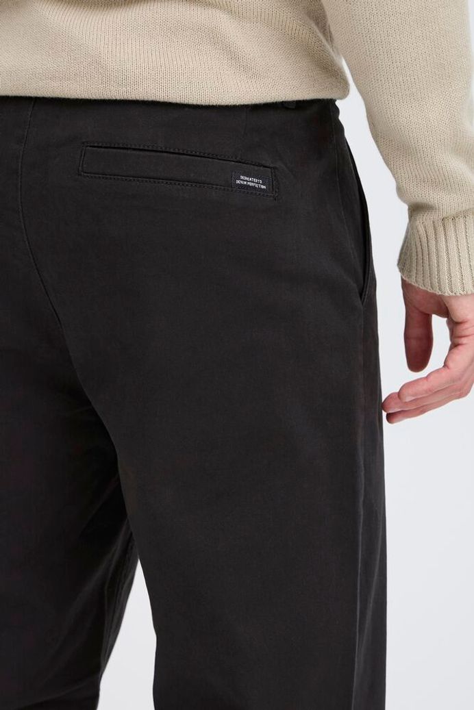 PANTALONE CHINO